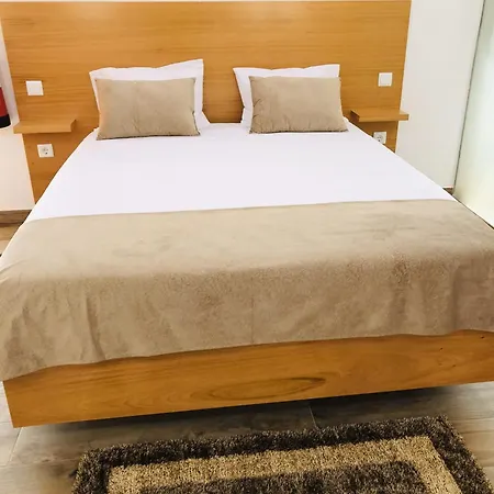 Amu- Misterios Da Apartamento