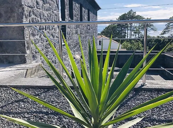 아파트 Amu- Misterios Da Urzelina