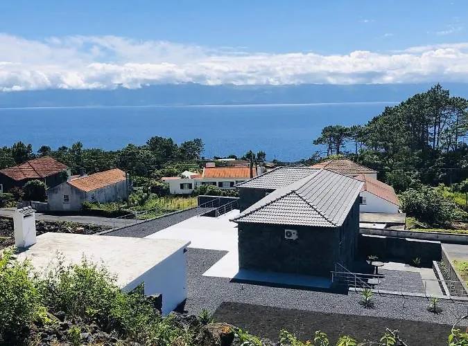 아파트 Amu- Misterios Da Urzelina