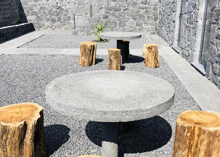 Amu- Misterios Da 아파트 Urzelina