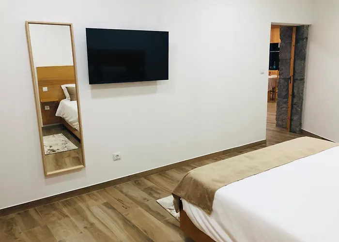 Amu- Misterios Da Urzelina